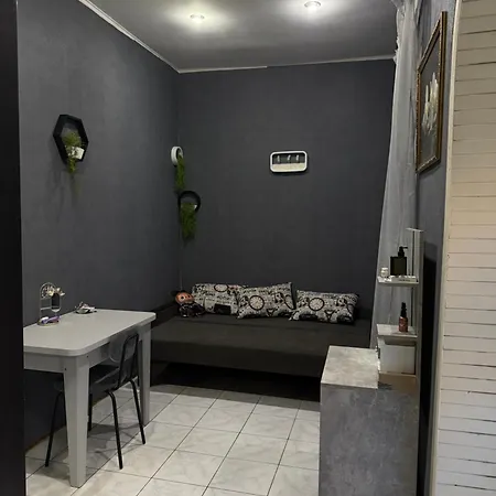 Appartement центр с двориком 2к с животными тварини посуточно подобово Odessa