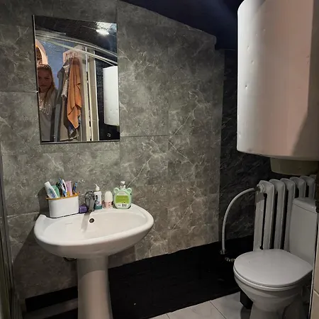 центр с двориком 2к с животными тварини посуточно подобово * Odessa